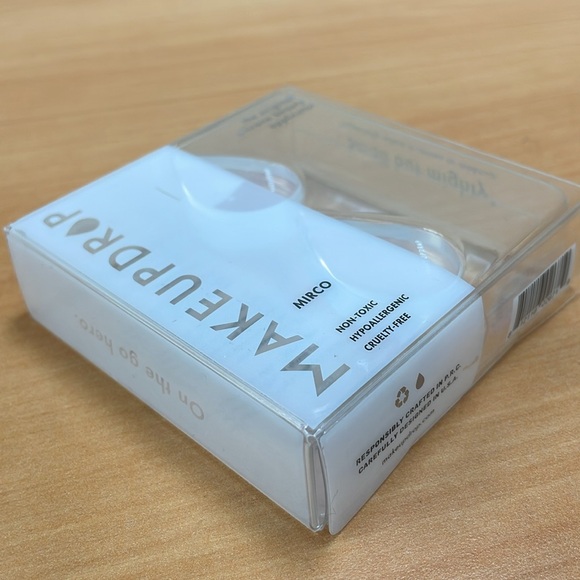 New MakeupDrop Micro Silicone Beauty Applicator!!🔥🔥🔥 - Picture 9 of 15